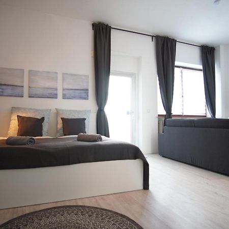 Lenastay I Nostalgieapartment I Innenstadt Kaiserslautern Kültér fotó
