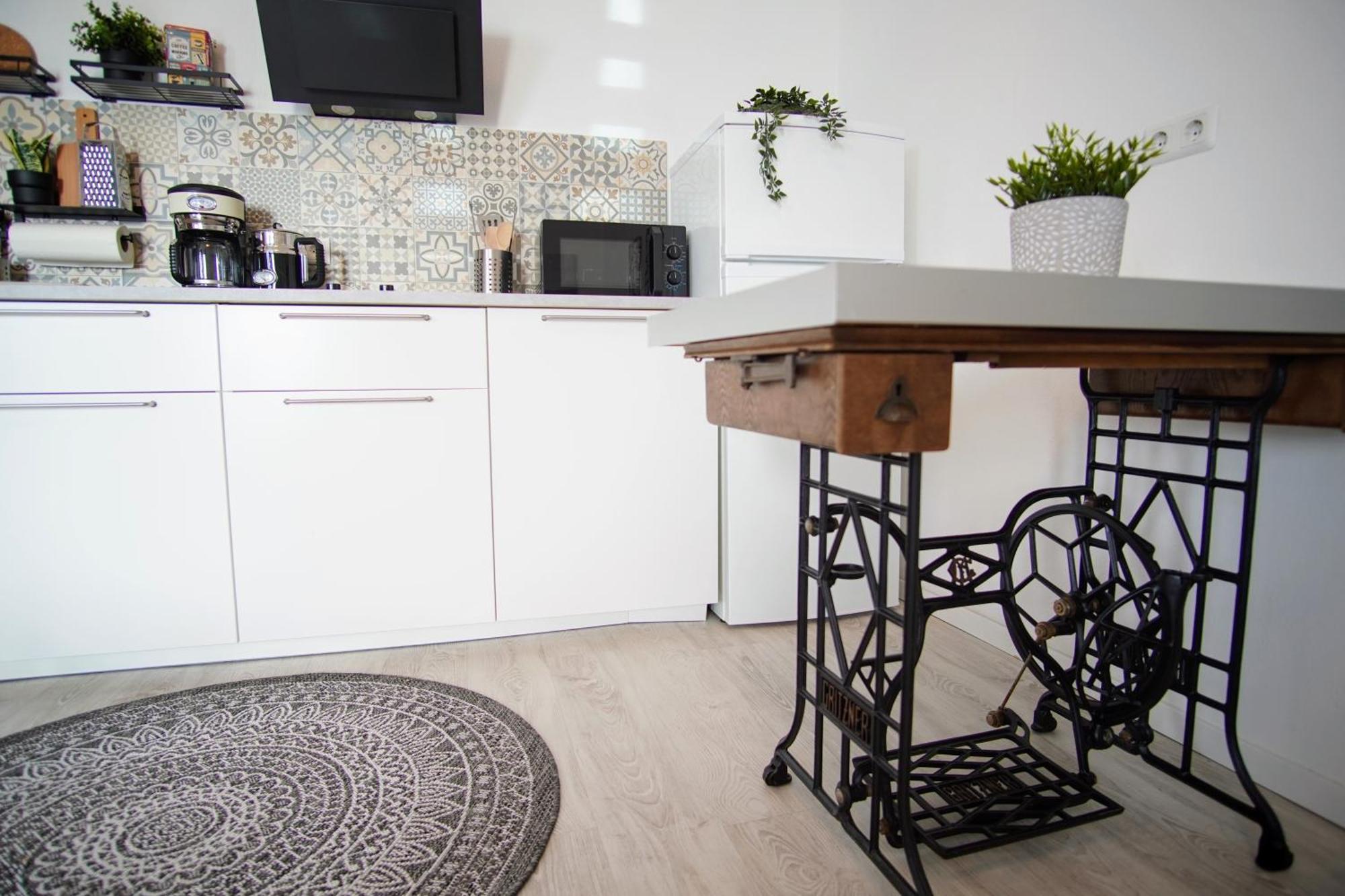 Lenastay I Nostalgieapartment I Innenstadt Kaiserslautern Kültér fotó